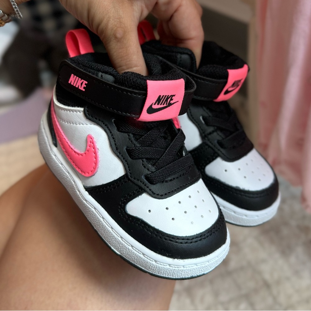 NIKE JORDANS Toddler US 6C